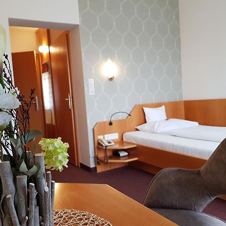 Hotel-Restaurant Teuschler-Mogg Bad Waltersdorf Inklusiv Genusscard Εξωτερικό φωτογραφία