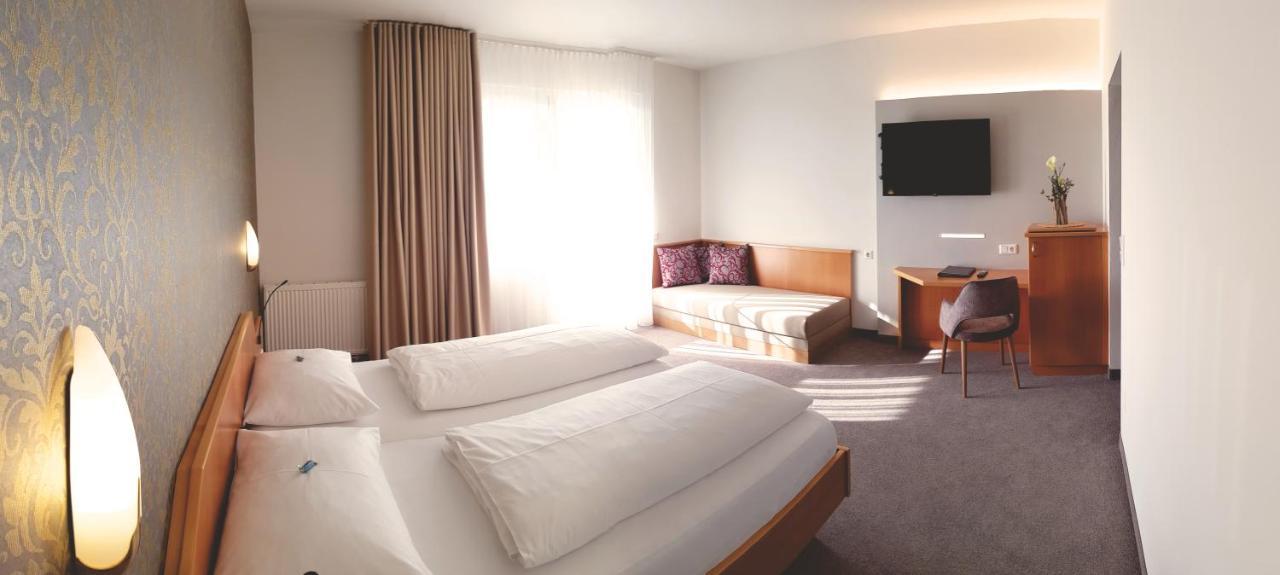 Hotel-Restaurant Teuschler-Mogg Bad Waltersdorf Inklusiv Genusscard Εξωτερικό φωτογραφία
