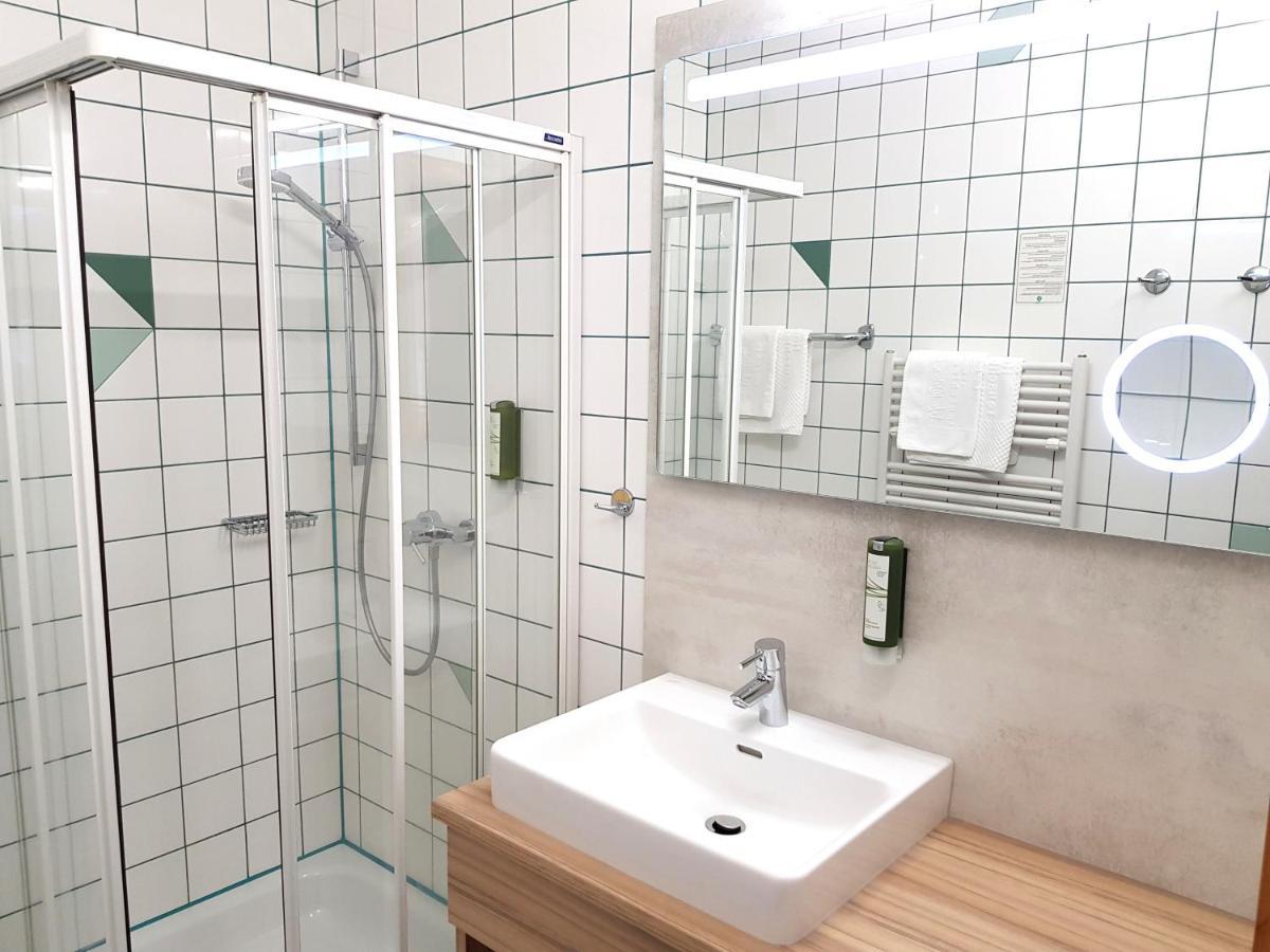 Hotel-Restaurant Teuschler-Mogg Bad Waltersdorf Inklusiv Genusscard Εξωτερικό φωτογραφία