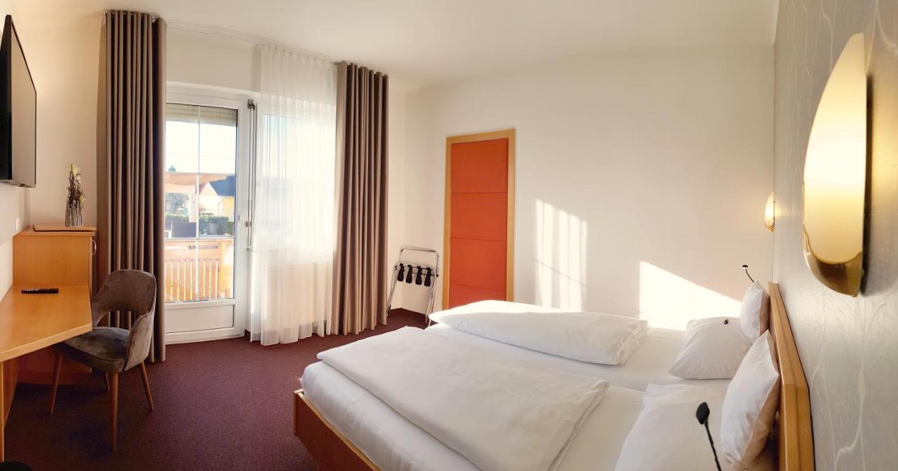 Hotel-Restaurant Teuschler-Mogg Bad Waltersdorf Inklusiv Genusscard Εξωτερικό φωτογραφία