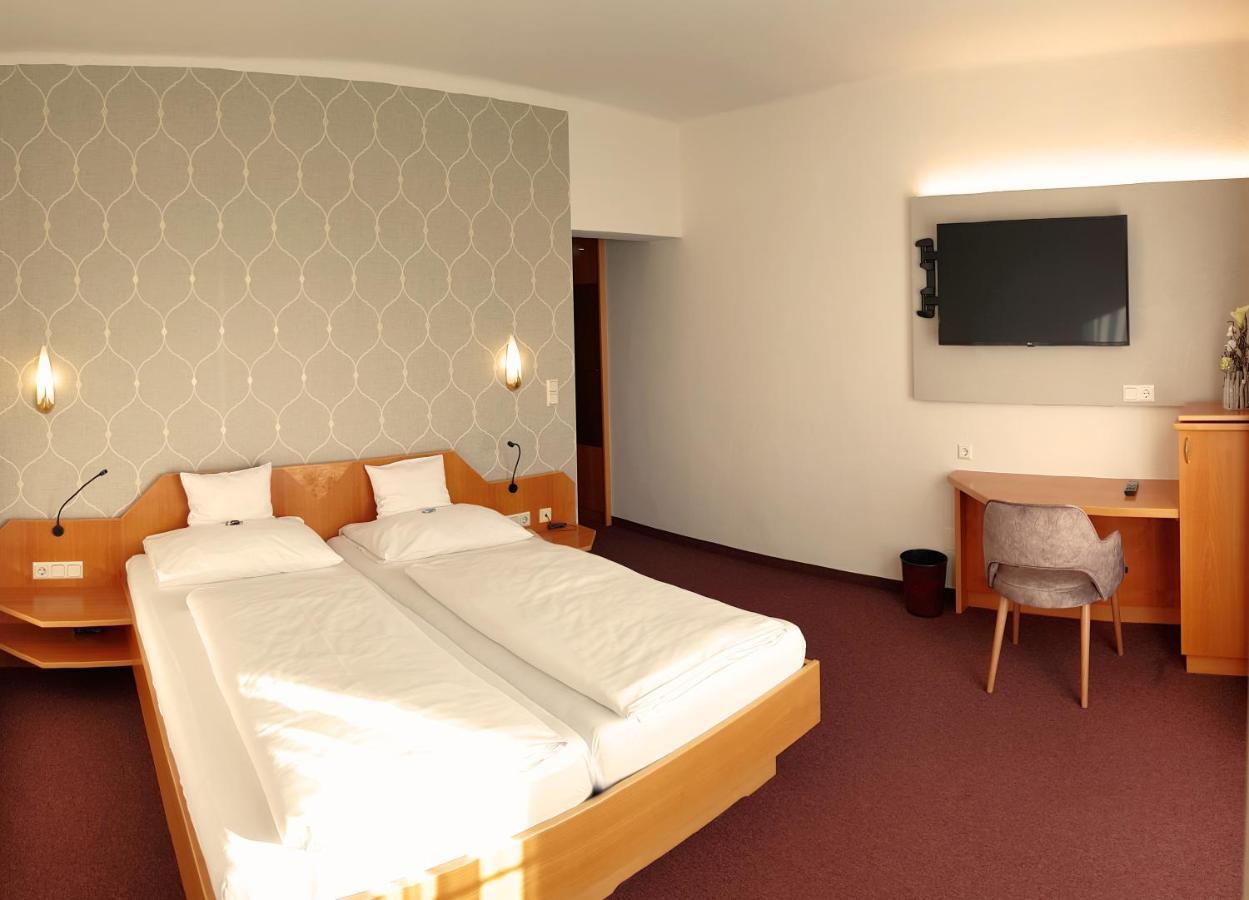 Hotel-Restaurant Teuschler-Mogg Bad Waltersdorf Inklusiv Genusscard Εξωτερικό φωτογραφία