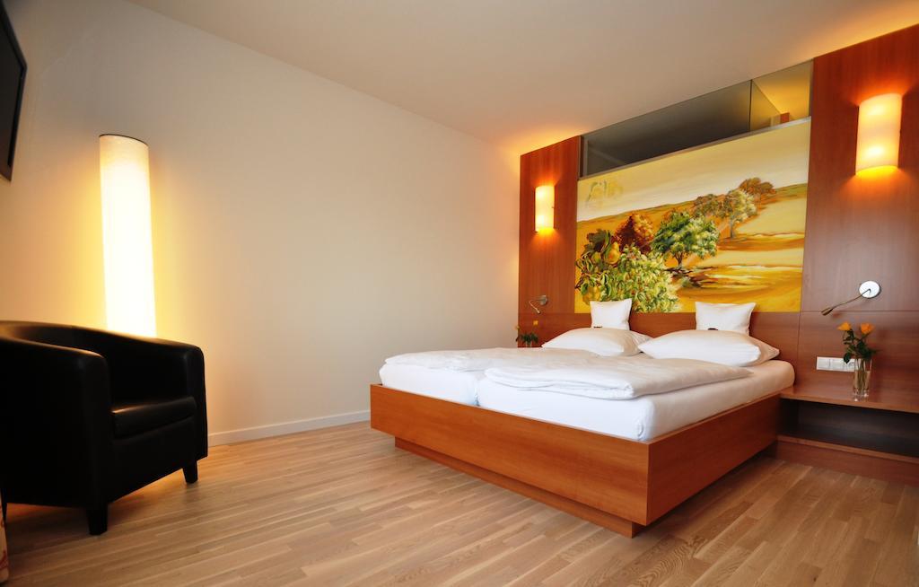 Hotel-Restaurant Teuschler-Mogg Bad Waltersdorf Inklusiv Genusscard Δωμάτιο φωτογραφία